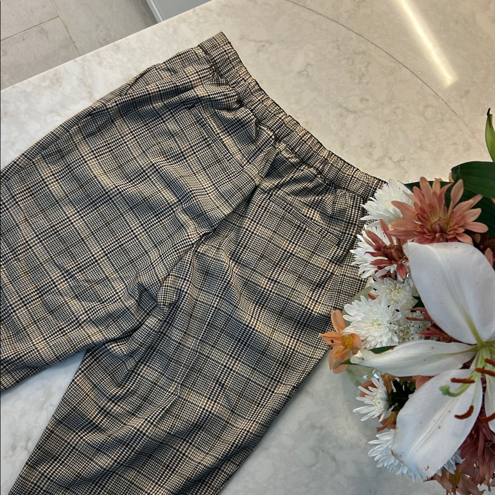 LOFT - Plaid Pull On Tapered Ankle Pants - Picture 9 of 10